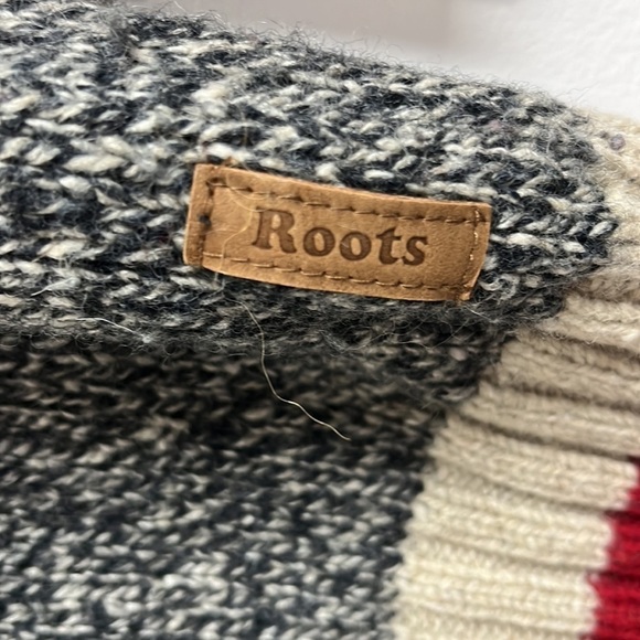 Roots Salt & Pepper Wool-Blend Cabin Sweater - Picture 3 of 8
